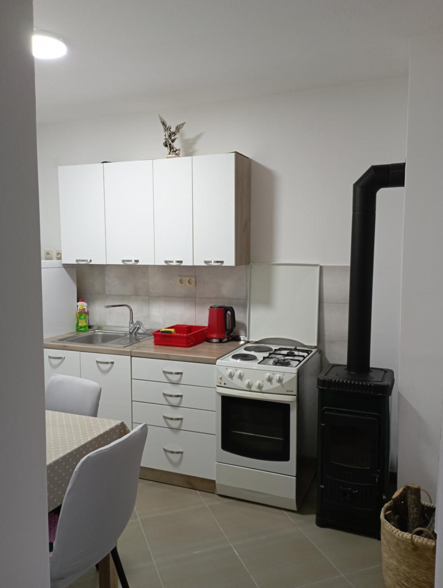 Luce Apartment Kijevo Bagian luar foto