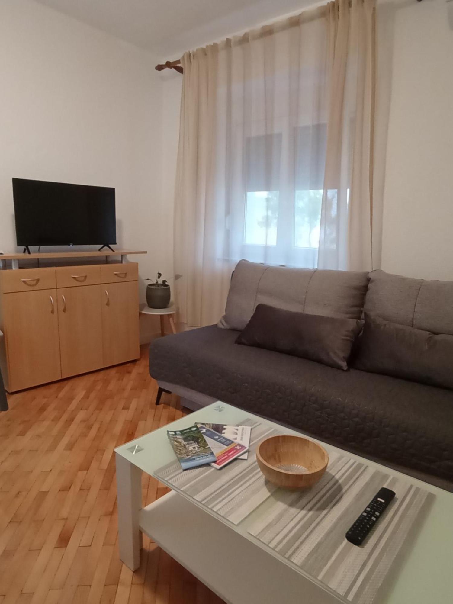 Luce Apartment Kijevo Bagian luar foto