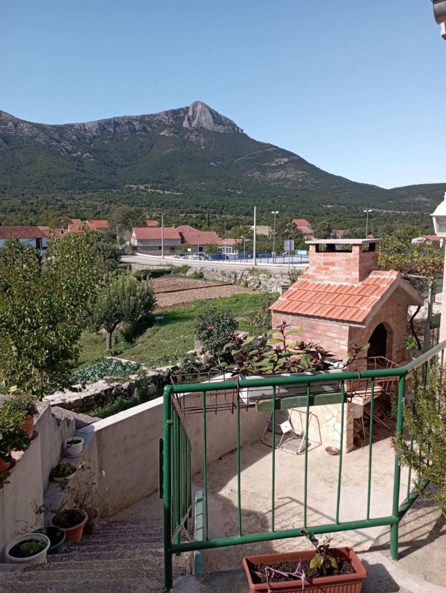 Luce Apartment Kijevo Bagian luar foto