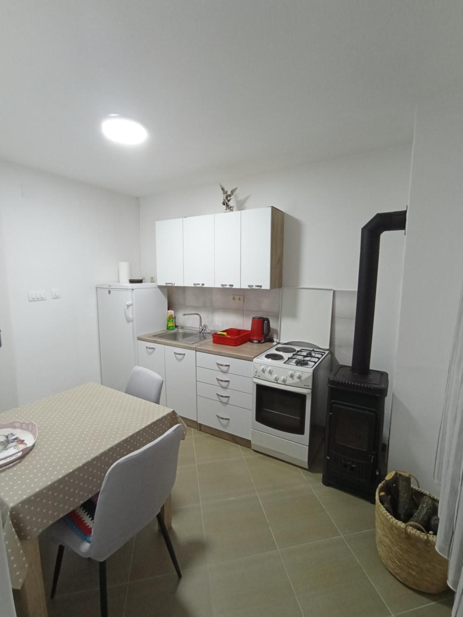 Luce Apartment Kijevo Bagian luar foto